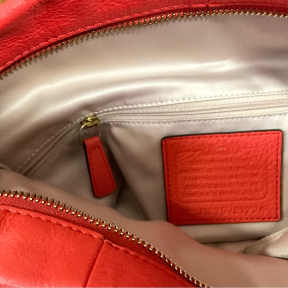 Madison Isabelle Leather Coach handbag tote - Picture 6 of 13